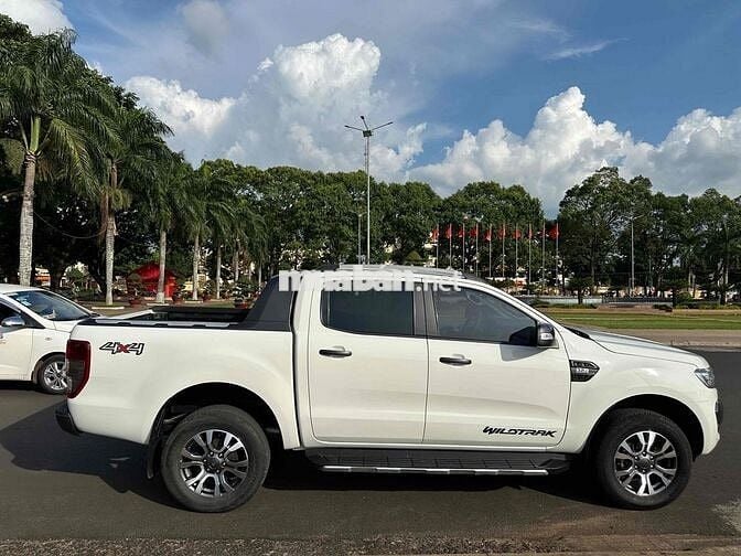 Ford Ranger 2017 Wildtrak 3.2L 4x4 AT - 1000 km