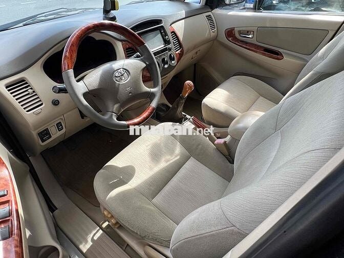 Toyota Innova 2007 G