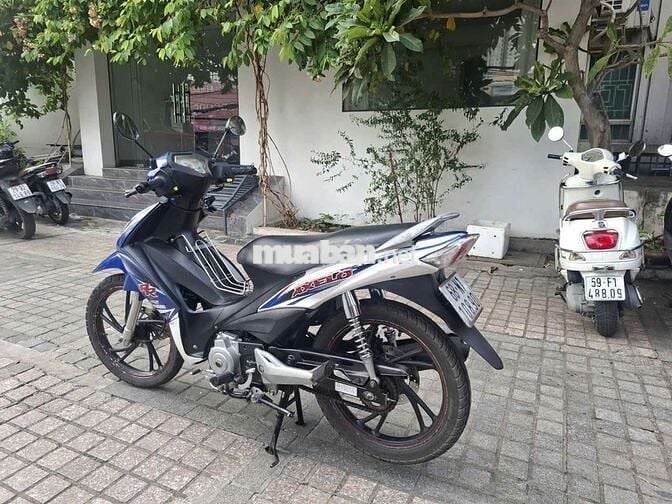 Xe suzuki Axelo nguyên gin