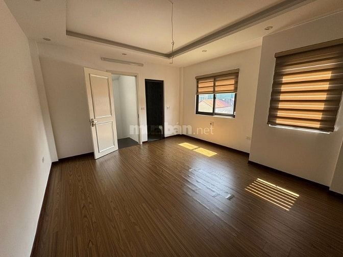 Bán nhà Minh Khai - HBT - nhà mới - lô góc - xây 5 tầng mới - DT 31m