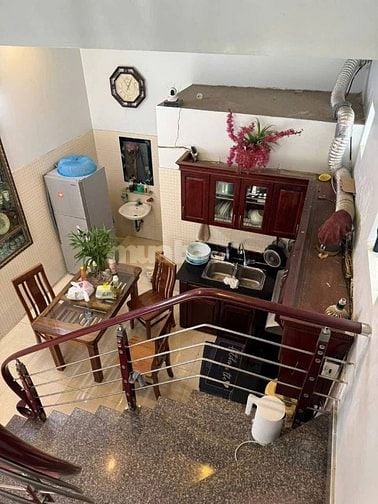 Siêu hot, giảm giá cực sâu nhà đường Thép Mới, Tân Bình, giá 1tỷ860