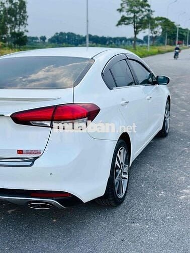 Kia Cerato 2017 1.6 AT