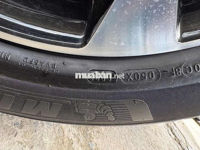 Kia Carnival 2022  - 14000 km