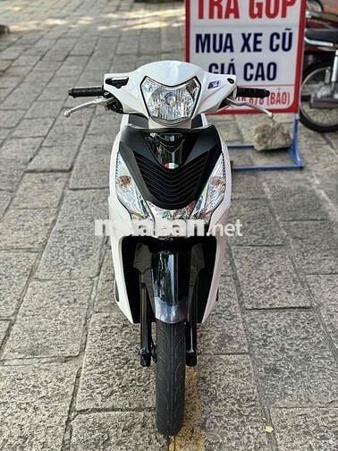 Vision 2018 Trắng Đen Sporty ( Trả Góp Bao Nợ Xấu