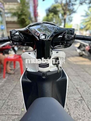 Vision 2018 Trắng Đen Sporty ( Trả Góp Bao Nợ Xấu