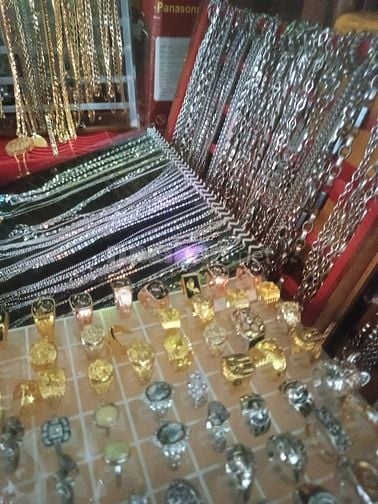 Trang sức và phụ kiện shop vòng đá.lắc dây đeo