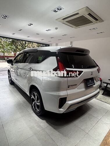 Mitsubishi Xpander Premium đi lướt 18000 km