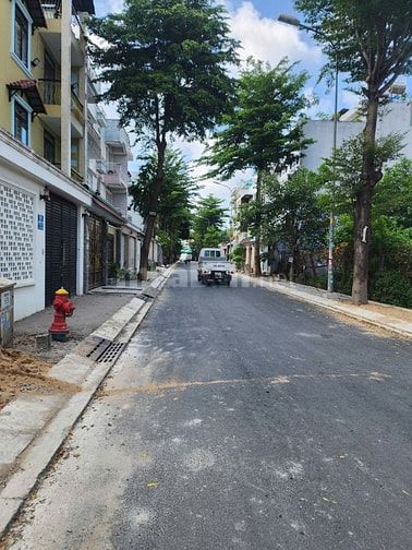 iệt Thự 4 tầng 98m2 KDC Hai Thành-Tên Lửa gần TT Thương Mại 12,5 tỷ 