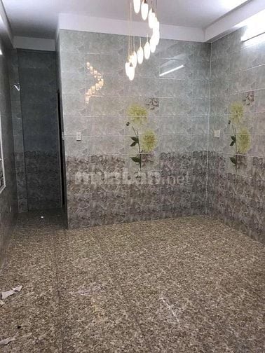 NHÀ BÁN CĂN GÓC 2 MẶT TIỀN HẬU GIANG DT (3.8X16)GIÁ 28 TỶ 