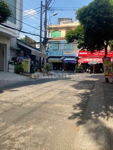 Cc bán nhà ngay chợ Lê Thị Hồng P17, Gò vấp gần khu city land