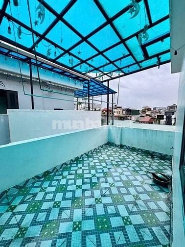 Bán nhà Yên Lạc -HBT -10m ra ô tô -5 tầng mới -mặt tiền 5.2m -10.8 tỷ