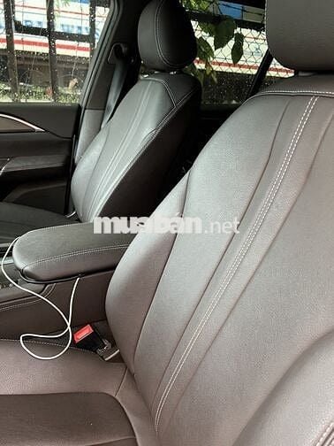 VinFast Lux SA2.0 2019 Plus 2.0 AT - 120000 km