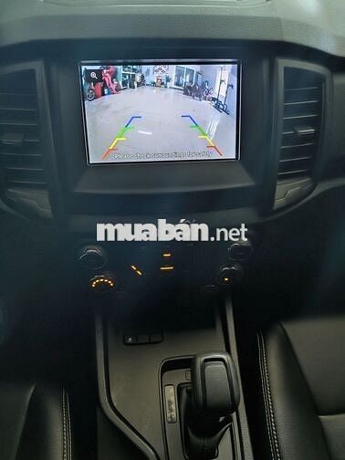 Ford Ranger XLS AT 2019 Máy 2.2L số tự động