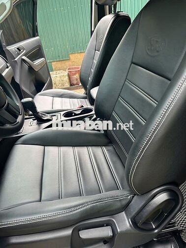 Ford Ranger XLS AT 2019 Máy 2.2L số tự động