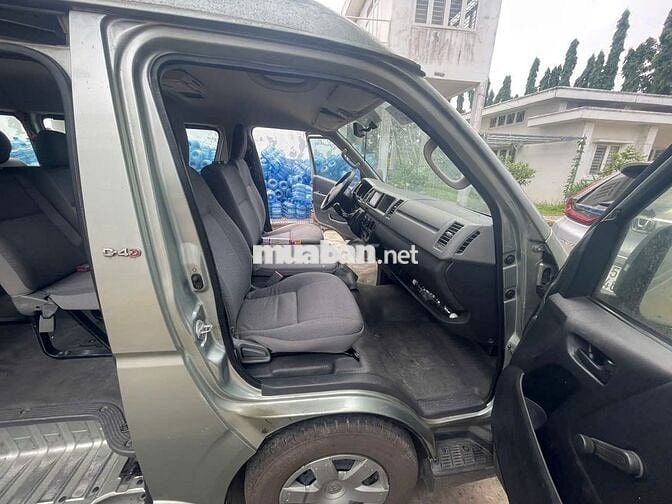Bán thanh lý xe Toyota Hiace 2005 - 171286 km
