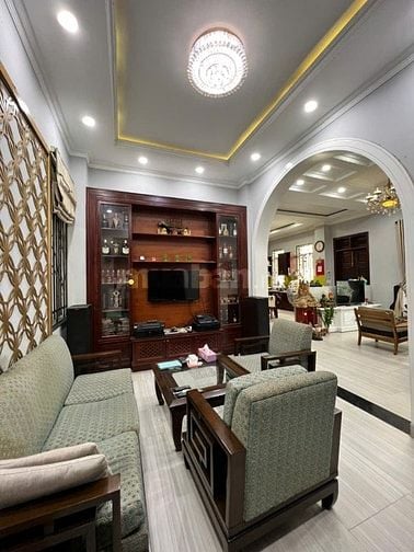 BÁN BIỆT THỰ 4 MẶT THOÁNG – ĐẶNG THUỲ TRÂM, P13, BÌNH THẠNH