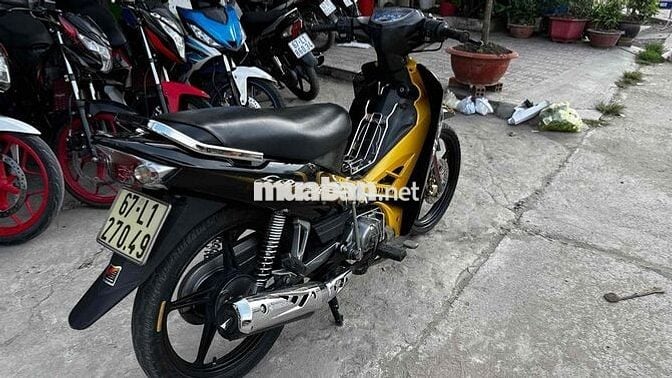 Sirius xăng cơ 2013 đen vàng 27049 ( hỗ trợ góp )