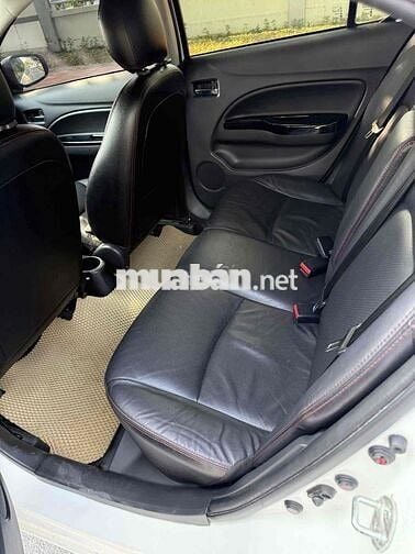 Mitsubishi Attrage 2019 1.2L AT Eco - 100000 km