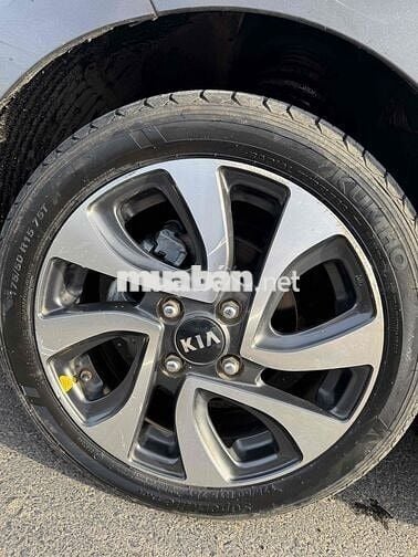 Kia Morning 2016 Si 1.25 AT - 82000 km