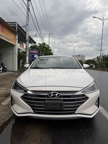 Hyundai Elantra 2019 1.6 AT - 42000 km