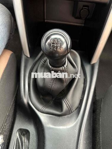 Toyota Innova 2016 2.0E - 145000 km