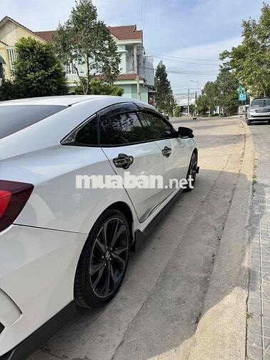 Honda Civic RS 2021 - 91.000 km