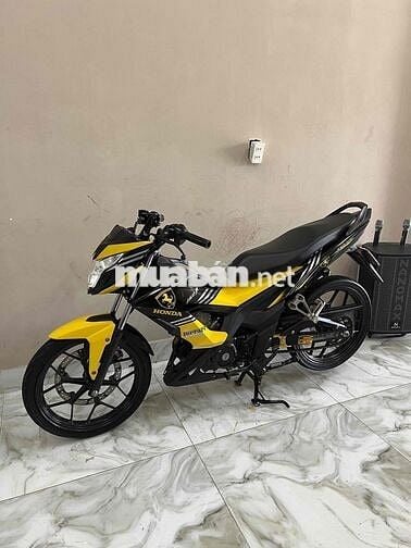 sonic cọp lướt 11 ngàn km