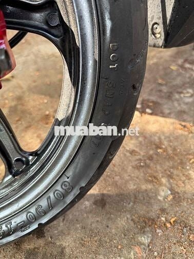 vison 2017 nguyên zin vỏ còn theo xe máy êm chắc