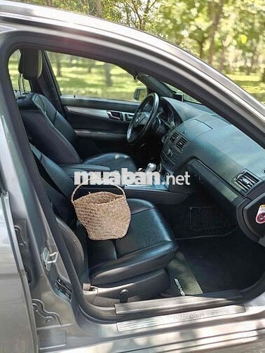Mercedes Benz C Class 2010 C300 AMG - 150000 km