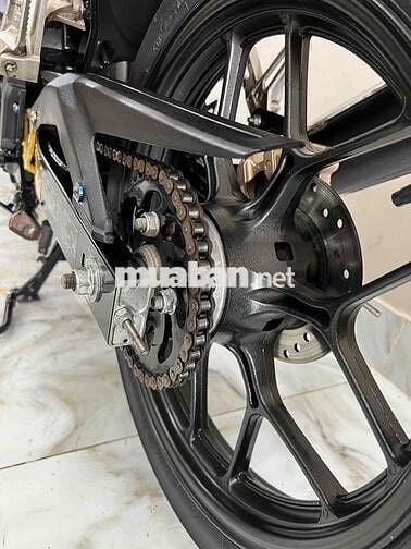 sonic cọp lướt 11 ngàn km