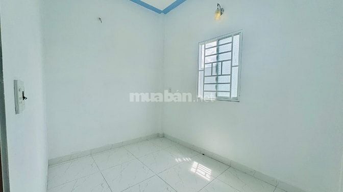 Nhà góc 2 MT,tiện kinh doanh cần tìm chủ mới DT: 4x10, 2pn, giá 625tr 