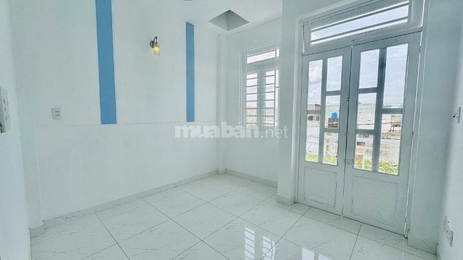 Nhà góc 2 MT,tiện kinh doanh cần tìm chủ mới DT: 4x10, 2pn, giá 625tr 