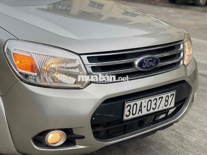 Ford Everest 2013 2.5L 4x2 MT - 505050 km