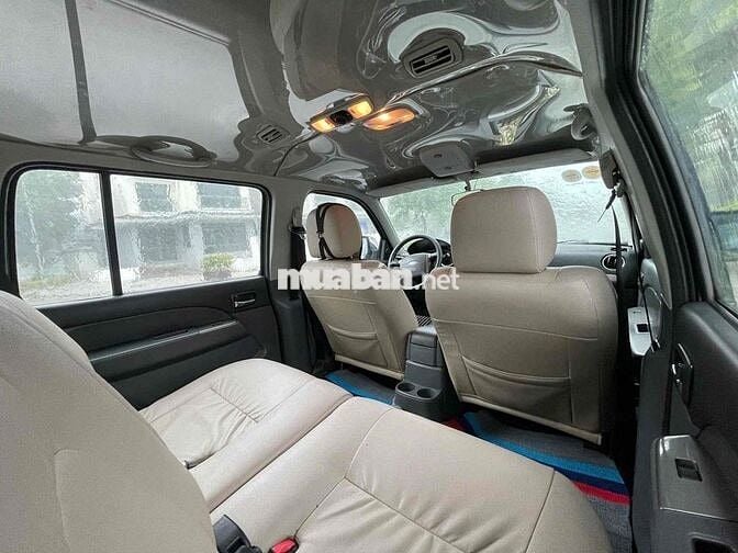 Ford Everest 2015 2.5L 4x2 MT - 20000 km