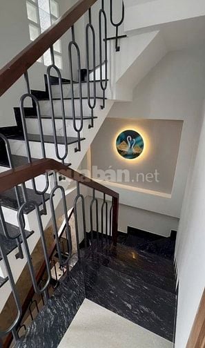 Bán nhà mới đẹp hẻm 591 Trần Xuân Soạn P. Tân Hưng TPHCM, 8.2X6M, 2L