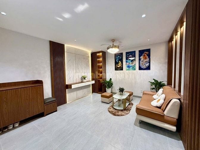 Bán nhà mới đẹp hẻm 591 Trần Xuân Soạn P. Tân Hưng TPHCM, 8.2X6M, 2L