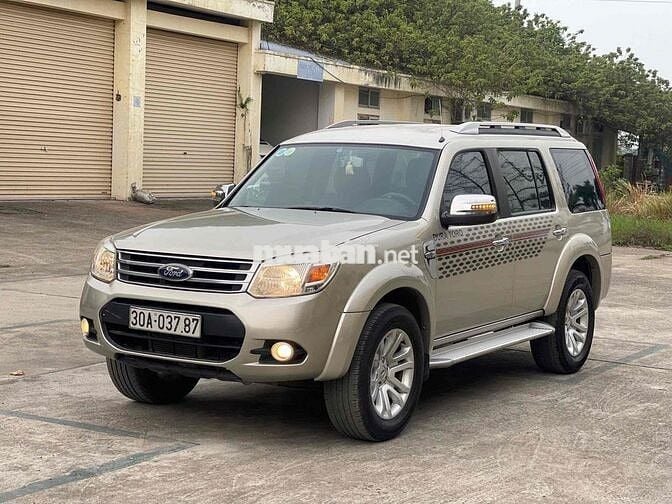 Ford Everest 2013 2.5L 4x2 MT - 505050 km
