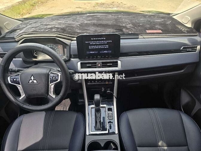 XPANDER CROSS 2025 LƯỚT 3860KM  BH HÃNG ĐÉN 7/2028