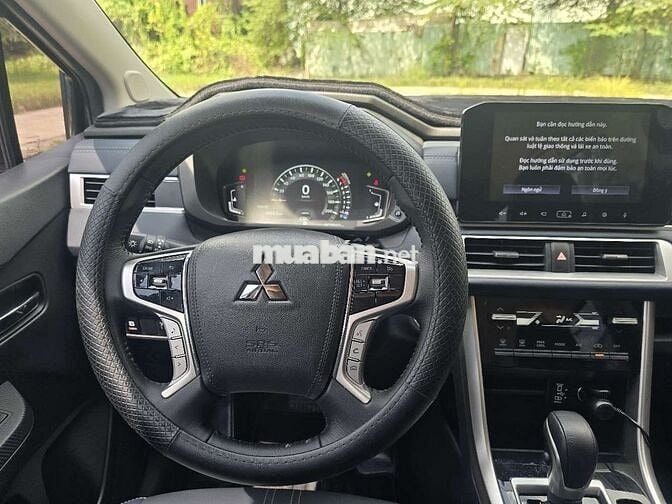 XPANDER CROSS 2025 LƯỚT 3860KM  BH HÃNG ĐÉN 7/2028