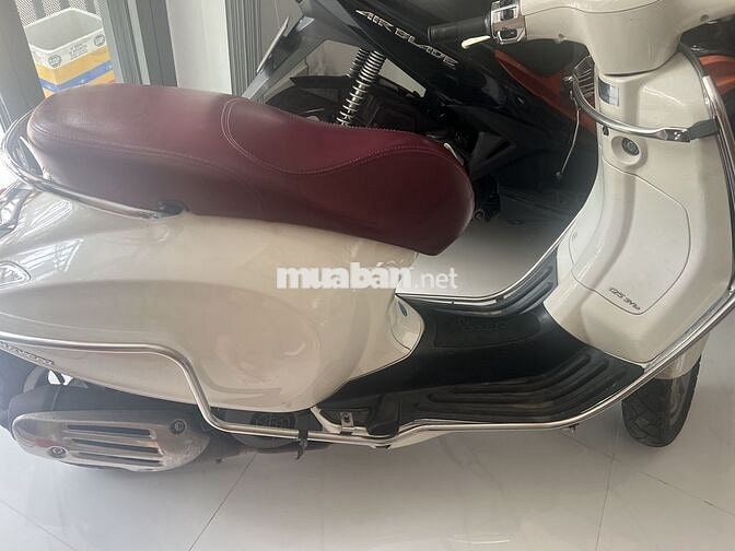 Cần bán lại xe vespa còn zin