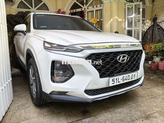 Gia đình cần bán xe Hyundai Santa Fe dầu SX 2019