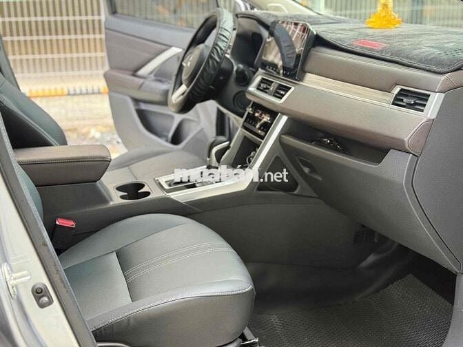 Mitsubishi Xpander 2025 Premium- 8000 km- Hãng