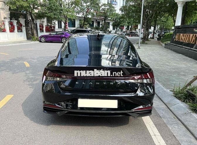 Hyundai Elantra 2023 1.6 AT Đặc biệt - 24000 km