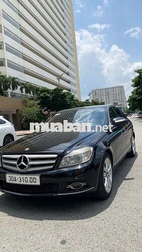 Mercedes C230 model 2009 đi 120 ngàn xe đi giữ