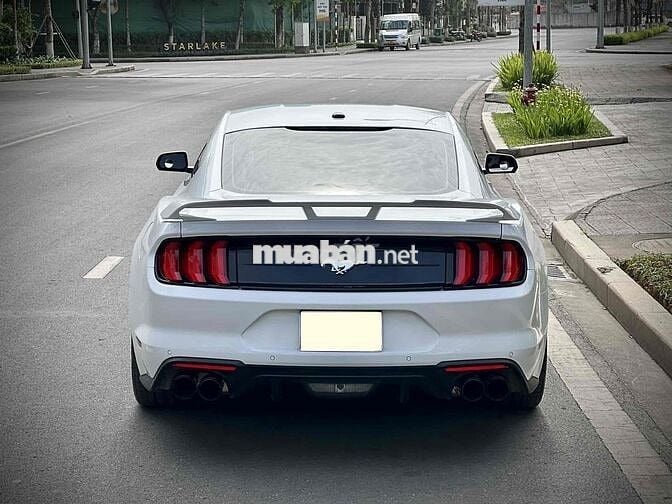 Ford Mustang 2018 EcoBoost Premium - 45000 km