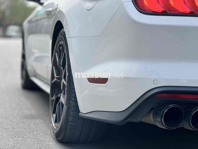 Ford Mustang 2018 EcoBoost Premium - 45000 km