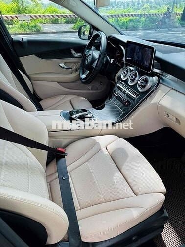 Mercedes Benz C Class 2018 C200 - 83000 km