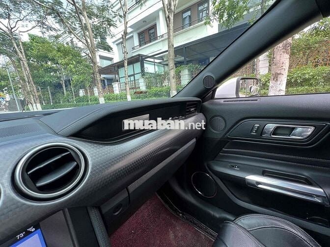 Ford Mustang 2018 EcoBoost Premium - 45000 km