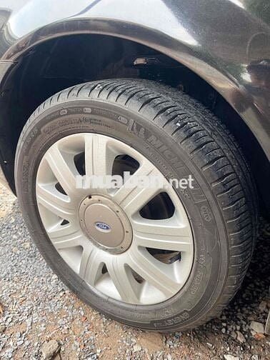 Ford Laser 2004xe gia đình chính chủ