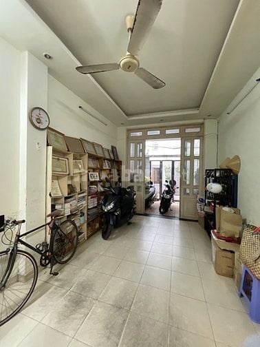 BÁN NHÀ HẺM XE HƠI TẬN CỬA ĐƯỜNG LÊ VĂN SỸ 